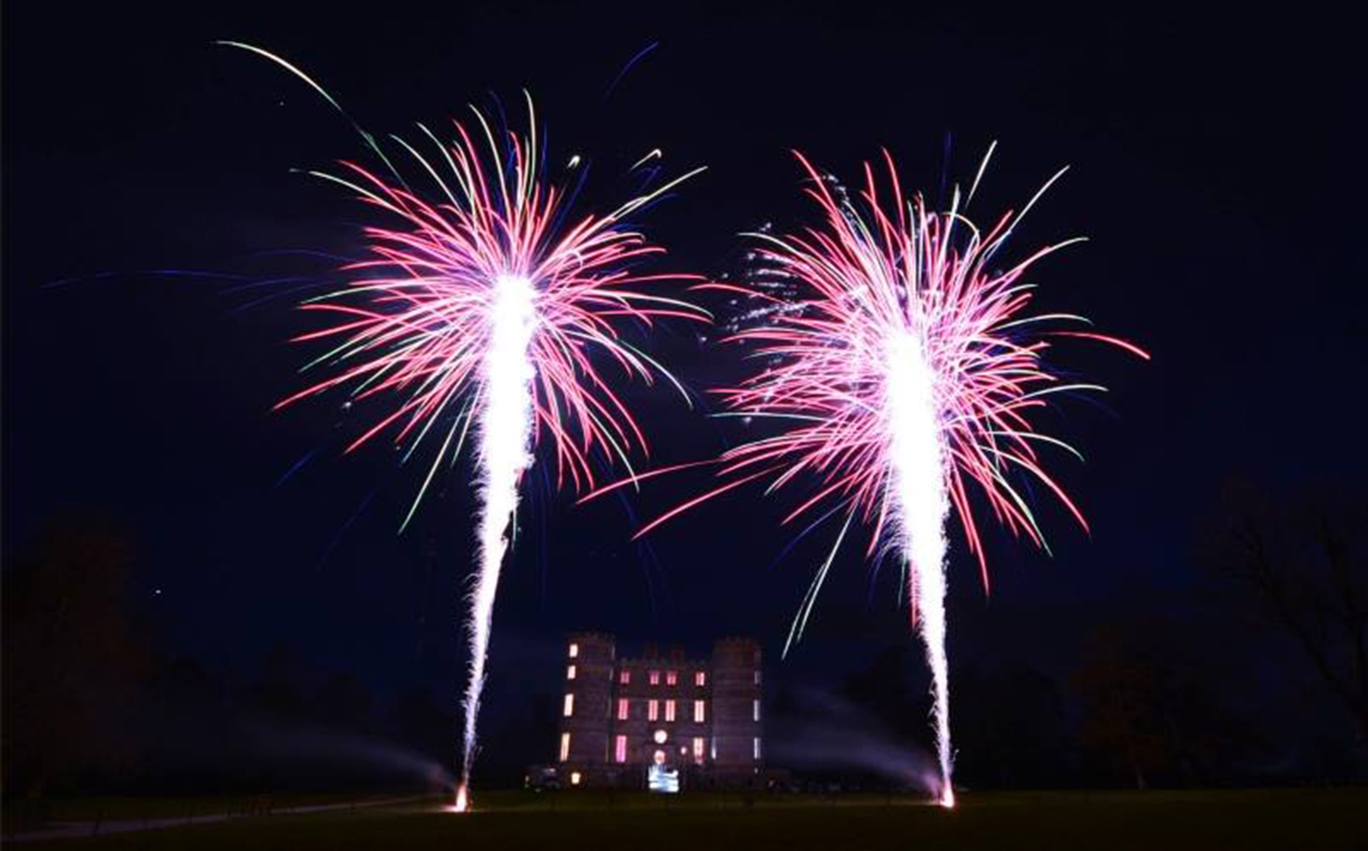 A Firework Solutions Limited display, a beautiful wedding display in Dorset